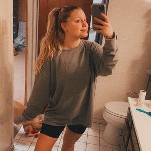 Meet your Posher, Chloe